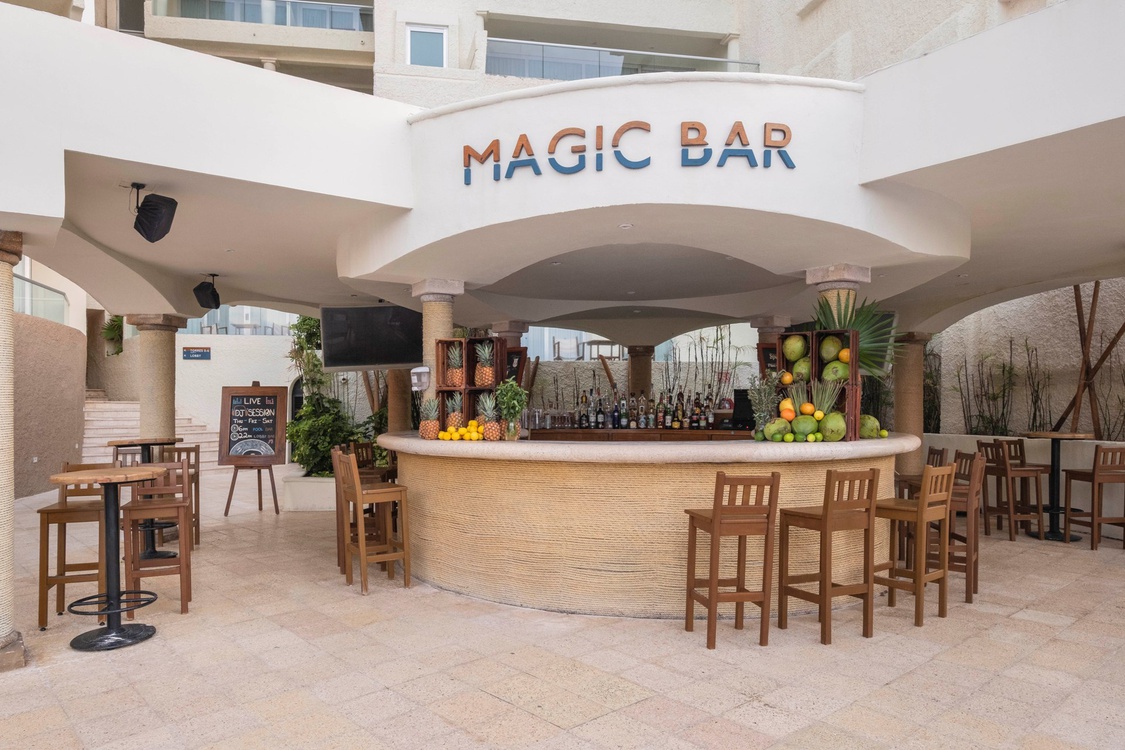 Magic bar NYX HOTEL CANCUN Cancun