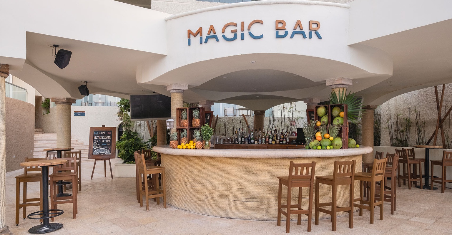 Magic bar NYX HOTEL CANCUN Cancun