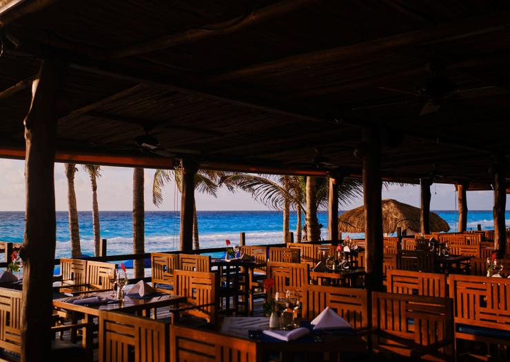 Deck NYX HOTEL CANCUN Cancun Deck NYX HOTEL CANCUN Cancun